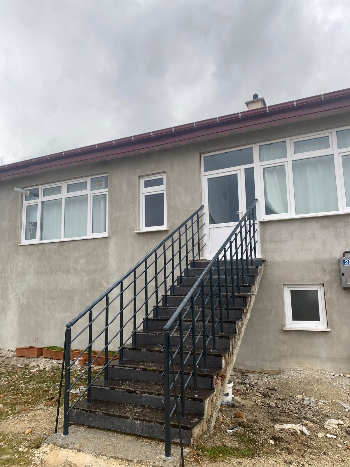 Dış Cephe Mantolama vs. Amerikan Siding: Hangisi?